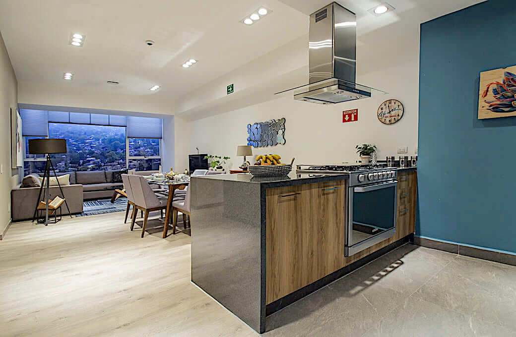 204 m2 condo with high ceilings, in Bosque Real, pet-friendly, covered pool, spa, playground, Huixquilucan Mexico City