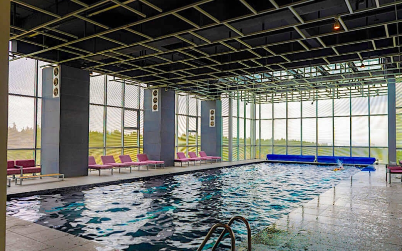 Departamento con 69 m2 de terraza abierta, 42,000 m2 de bosque privado, concierge, gimnasio, spa, alberca semiolimpimpica, y mas amenidades,