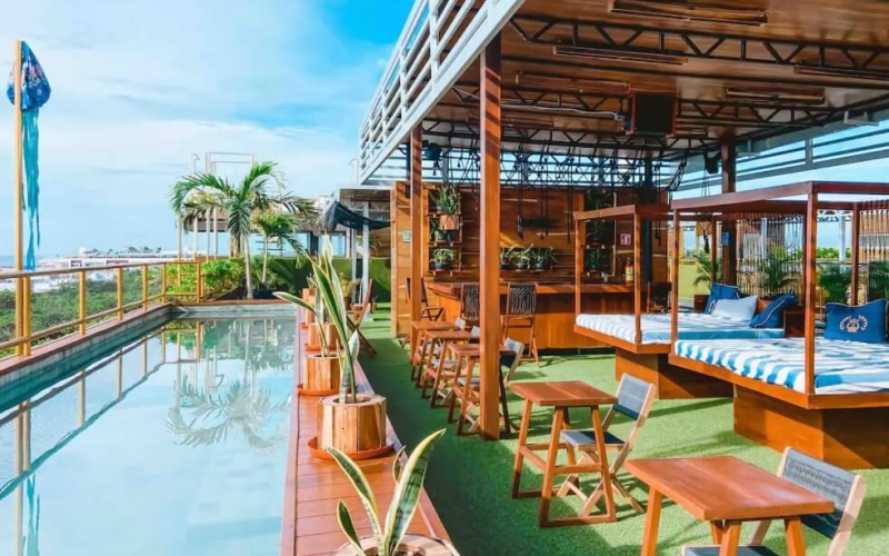 Condo 350 meters from the beach with lock off system, ocean view pool, art gallery, unique design, roof garden with jacuzzi, for sale in Pla