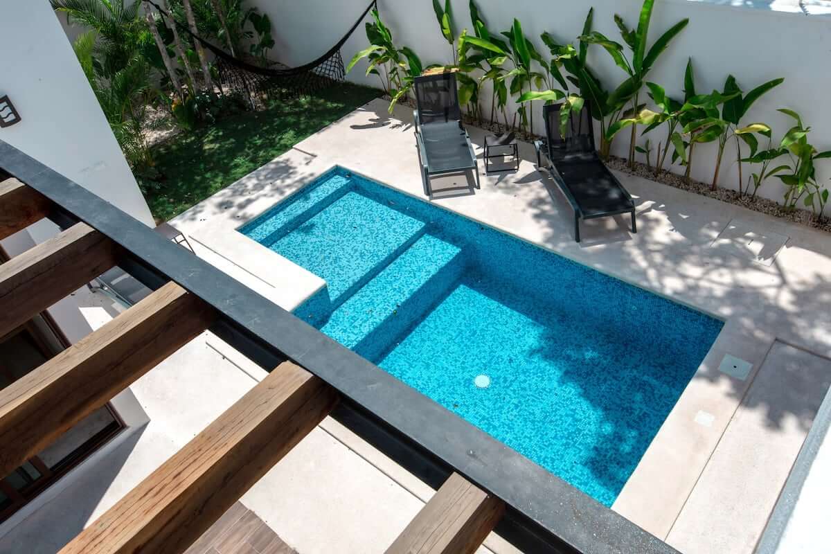 House for sale with private pool, two levels, terrace, patio, bar, cellar. Common areas, zen area, barbecue area, lounge bar.