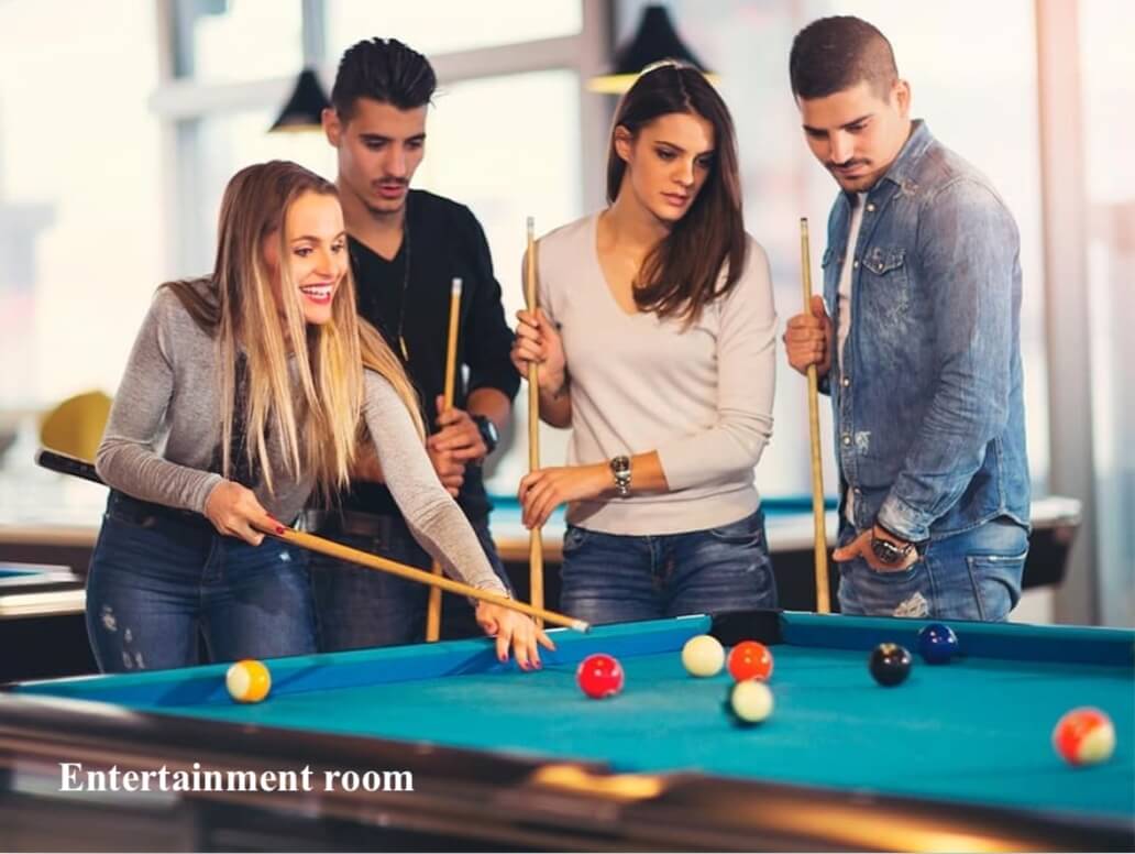 Condo with10m2 covered terrace, double height, heated pool, cafeteria, sky lounge, playground for children, pet friendly, pre-construction f