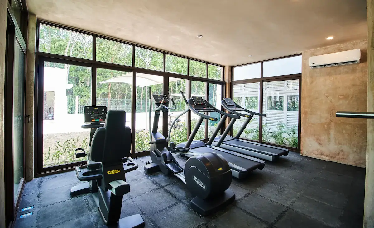 Penthouse con alberca para adultos en rooftop y bar, area de asadores, alberca familiar, spa, co-working, gimnasio, pre-construccion en vent