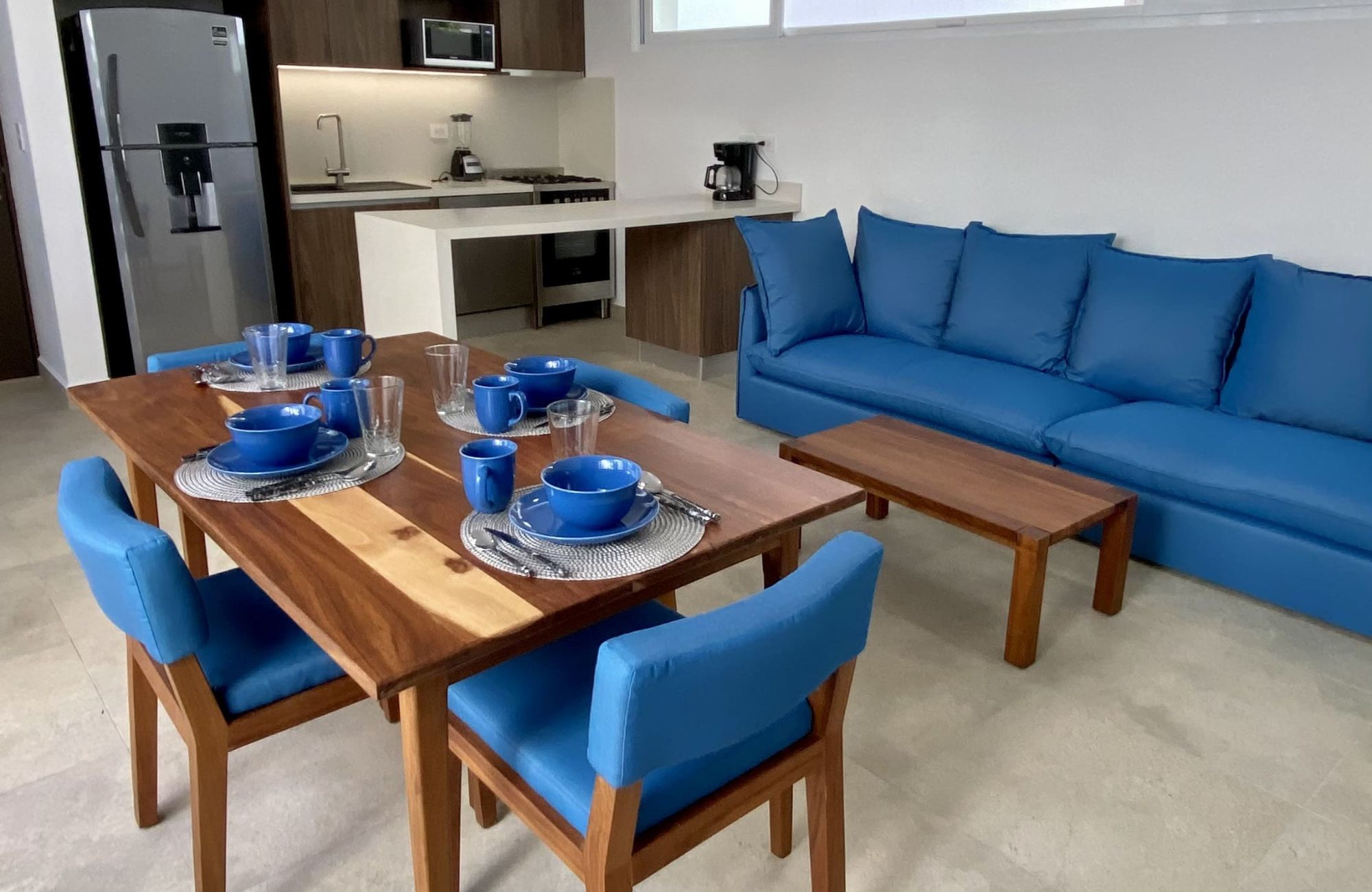 Penthouse with exclusive pool for adults on the rooftop, family pool on the ground floor, gym, co-working, spa, in pre-construction for sale