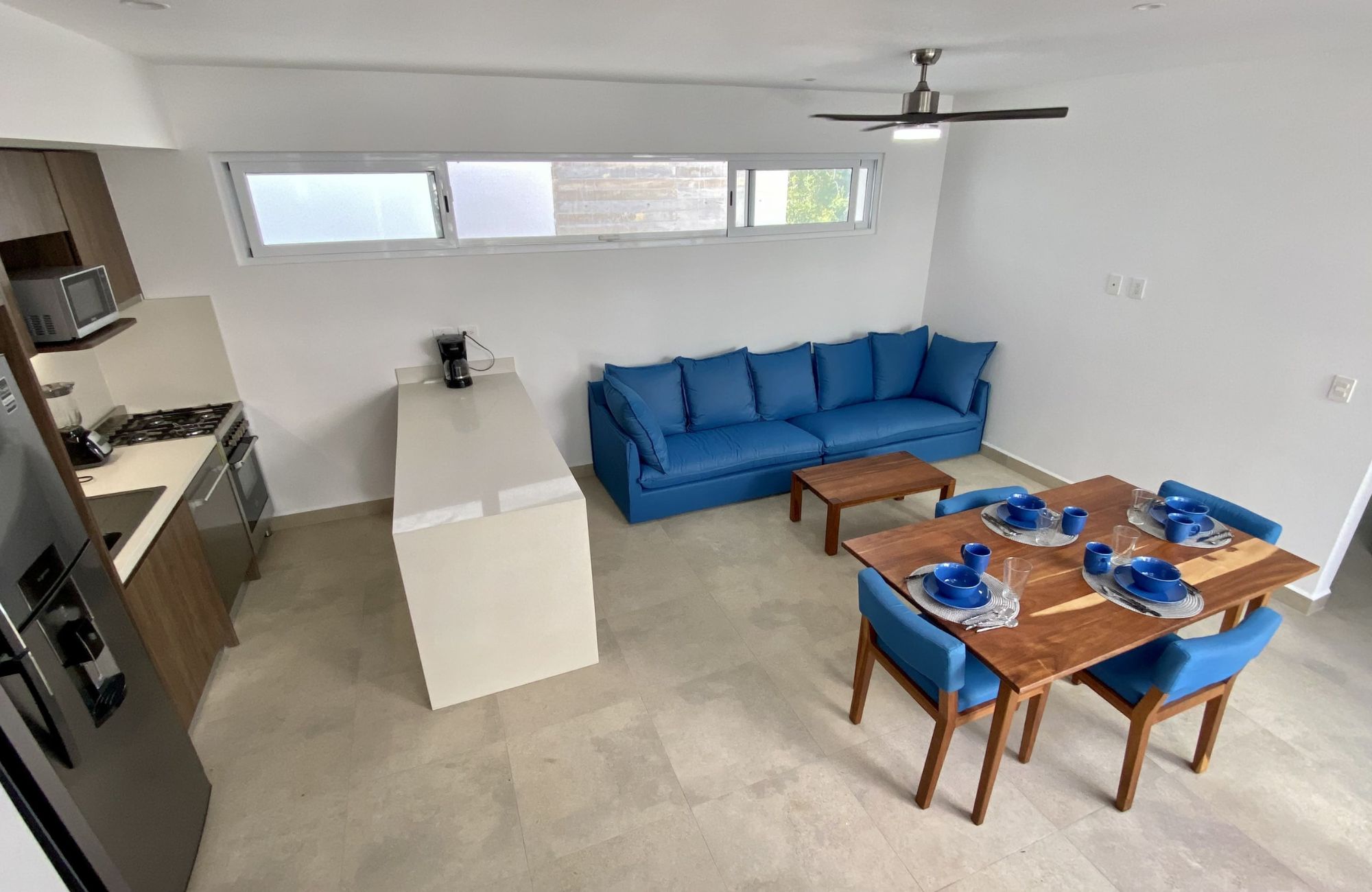 Penthouse with exclusive pool for adults on the rooftop, family pool on the ground floor, gym, co-working, spa, in pre-construction for sale