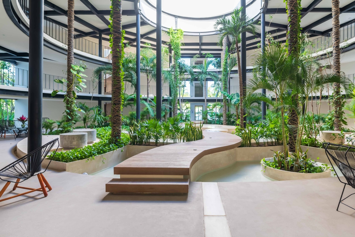 Departamento con alberca privada y terraza envolvente 180 grados, bioarquitectura, alberca salina, coworking, jardin zen, paneles solares,