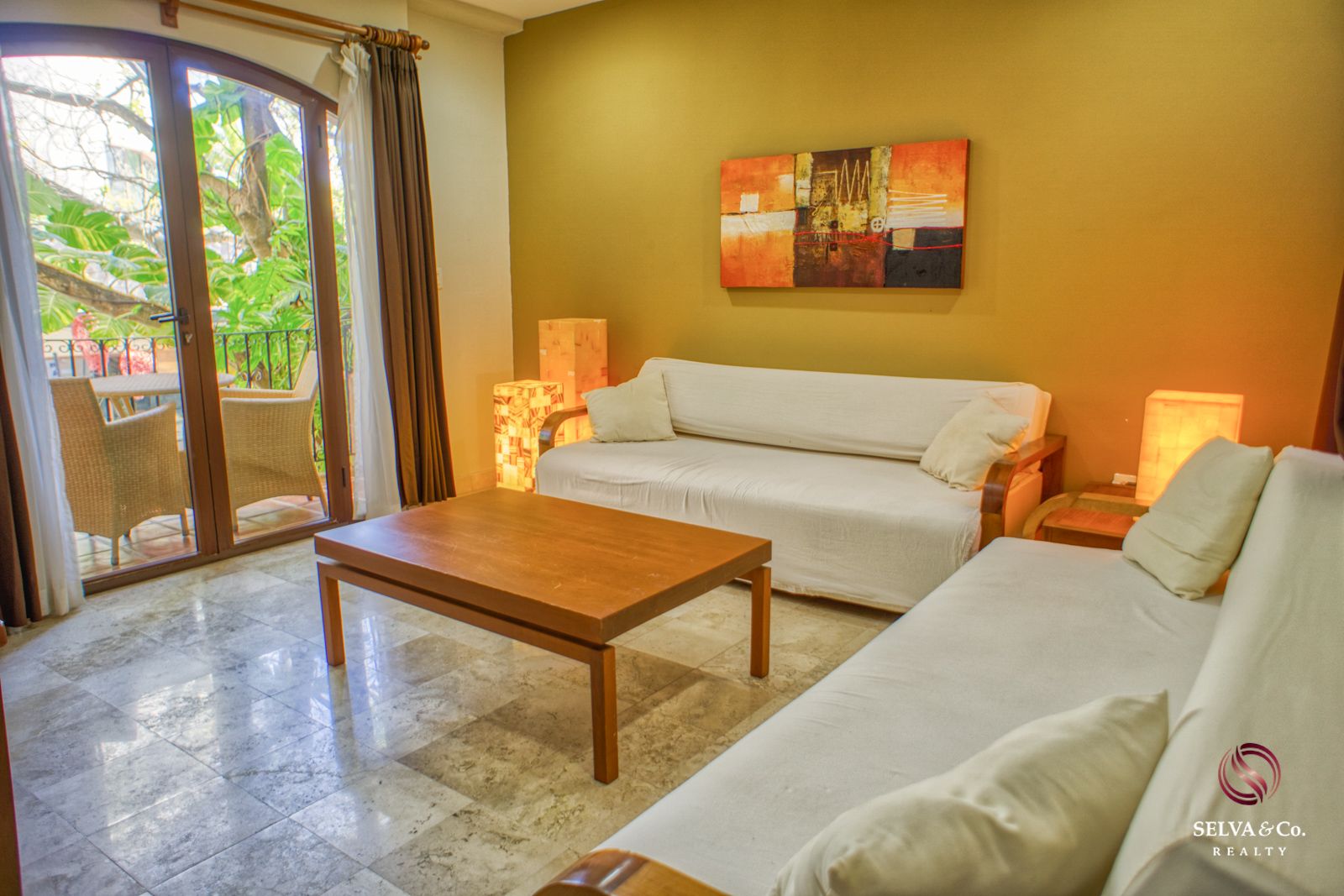 Condominio a&nbsp; a 190 metros de la playa, vista al mar desde el rooftop, pasos de la Quinta avenida, en hotel boutique con room service.