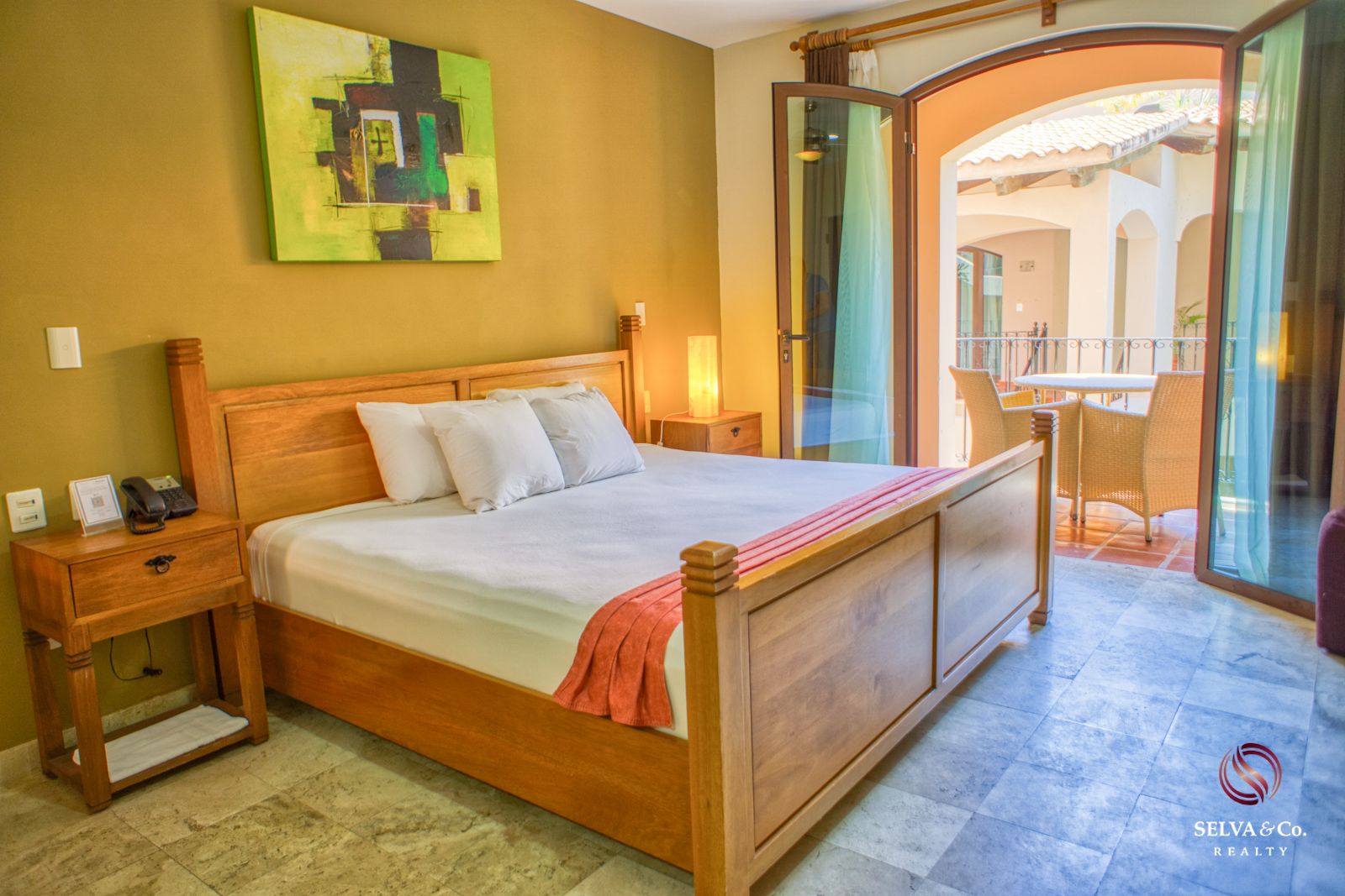 Condominio a&nbsp; a 190 metros de la playa, vista al mar desde el rooftop, pasos de la Quinta avenida, en hotel boutique con room service.