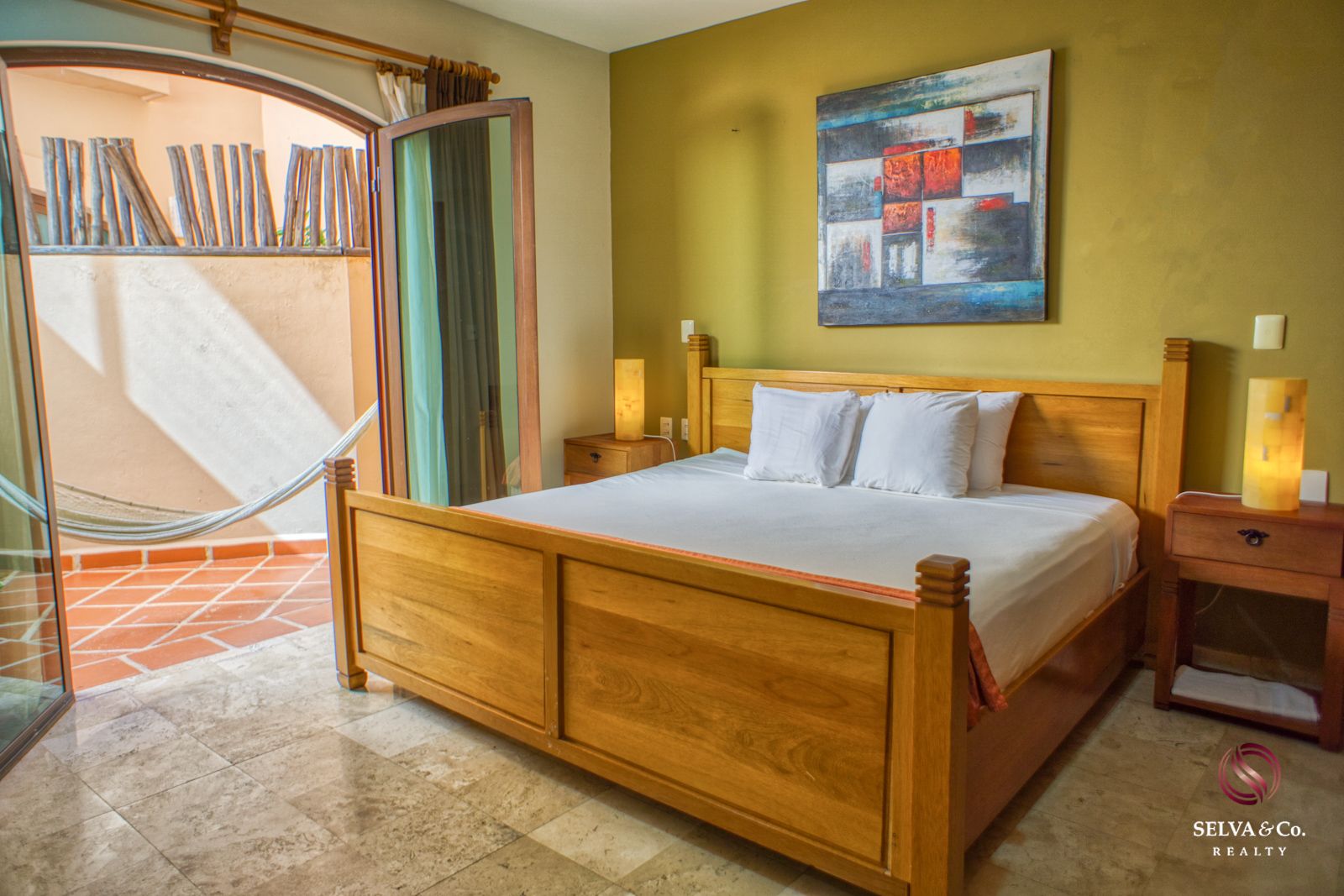 Condo with Common Rooftop for Sale, Downtown, Playa del Carmen