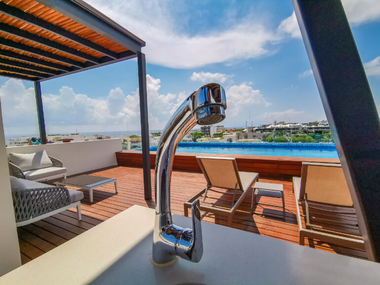 Apartment with Terrace for Sale, Quinta Avenida, Playa del Carmen