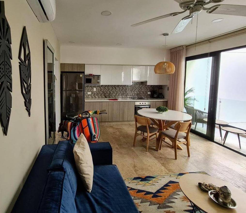 Apartment with Terrace for Sale, Quinta Avenida, Playa del Carmen