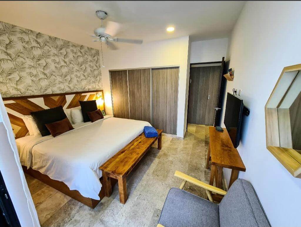 Apartment with Terrace for Sale, Quinta Avenida, Playa del Carmen