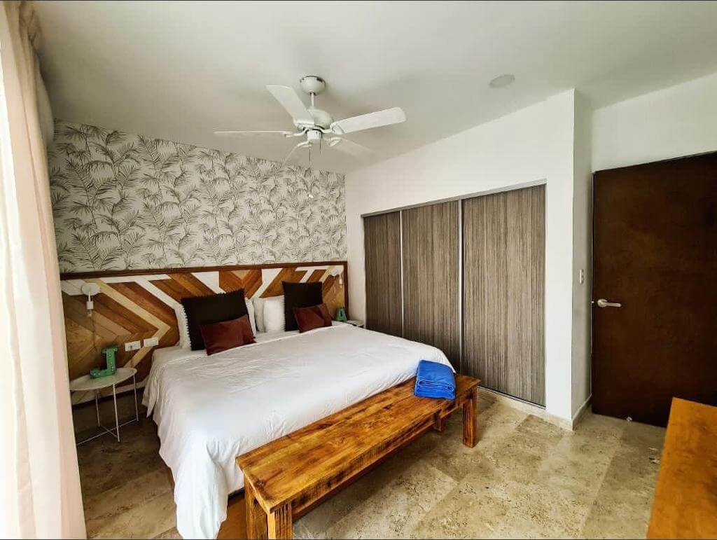 Apartment with Terrace for Sale, Quinta Avenida, Playa del Carmen