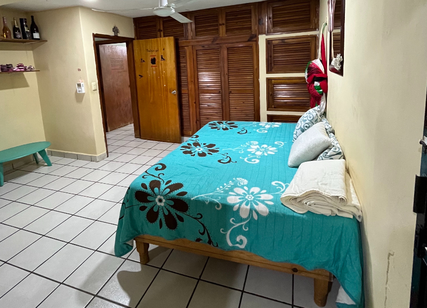 Corner house with garden and private terrace, 12 minutes from the beach, Avenue 11th, for sale. Cozumel.