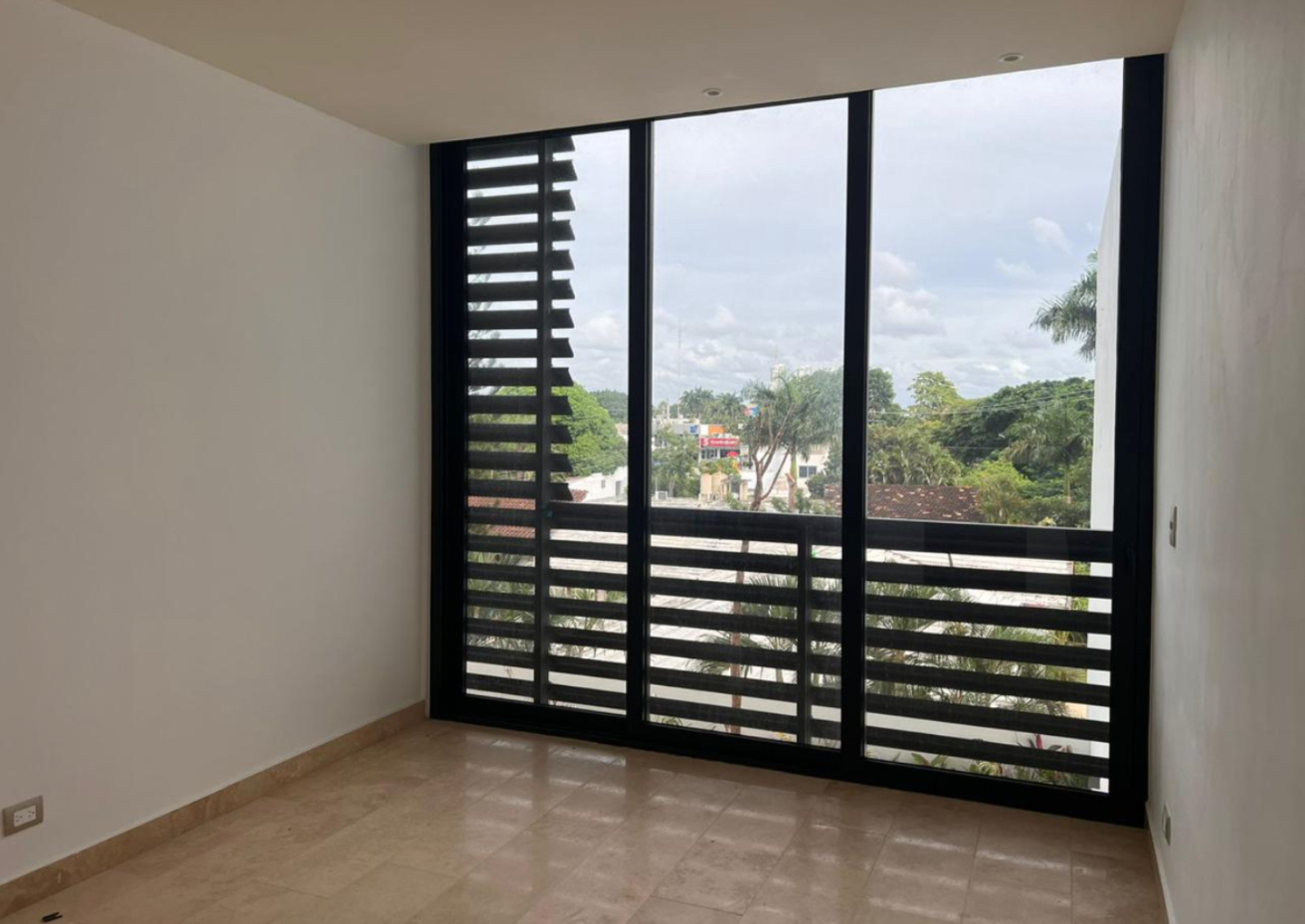 Departamentos con jard&iacute;n, alberca, sala de juegos, venta, Zona Campestre, Merida.