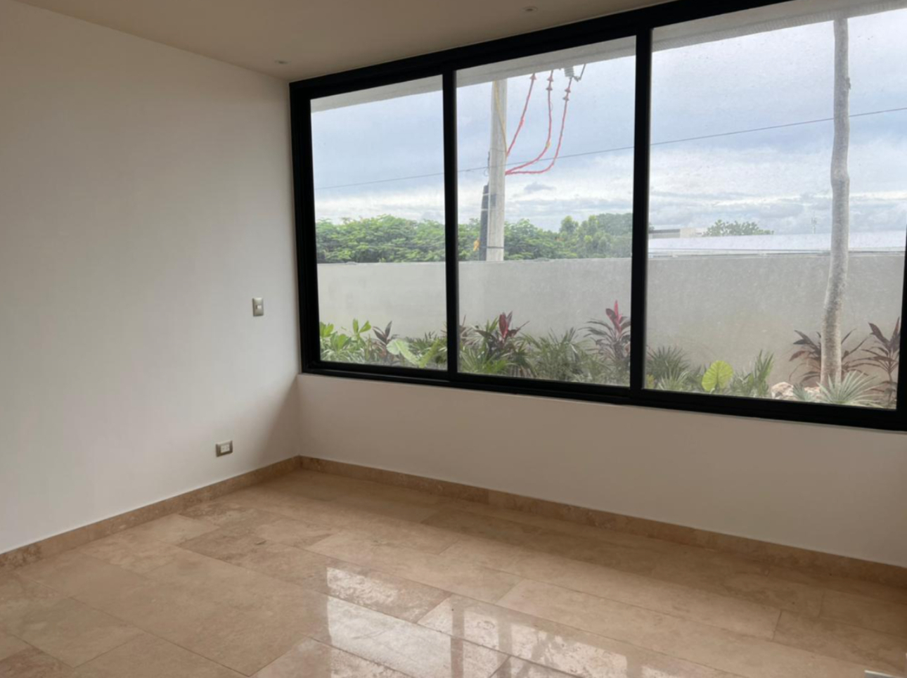 Two-bedroom apartment, pet-friendly, for sale in M&eacute;rida.