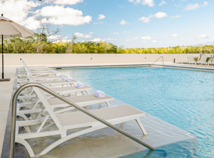 Condo with private terrace for sale, Huayac&aacute;n, Canc&uacute;n