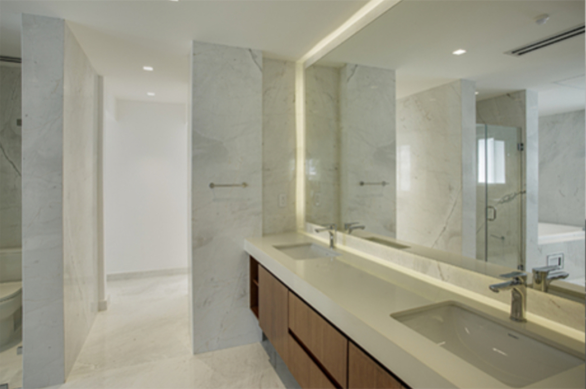 Casa con alberca privada y muelle, en venta, Pok Ta Pok, Zona Hotelera, Canc&uacute;n