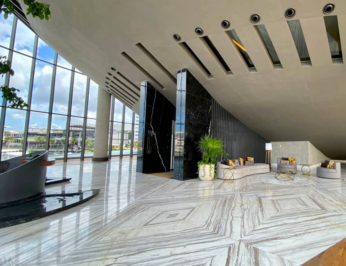 Condo with ocean and marina views, with amenities: infinity pool, spa, gym, lounge area, meeting room, lobby, located in Puerto Cancun