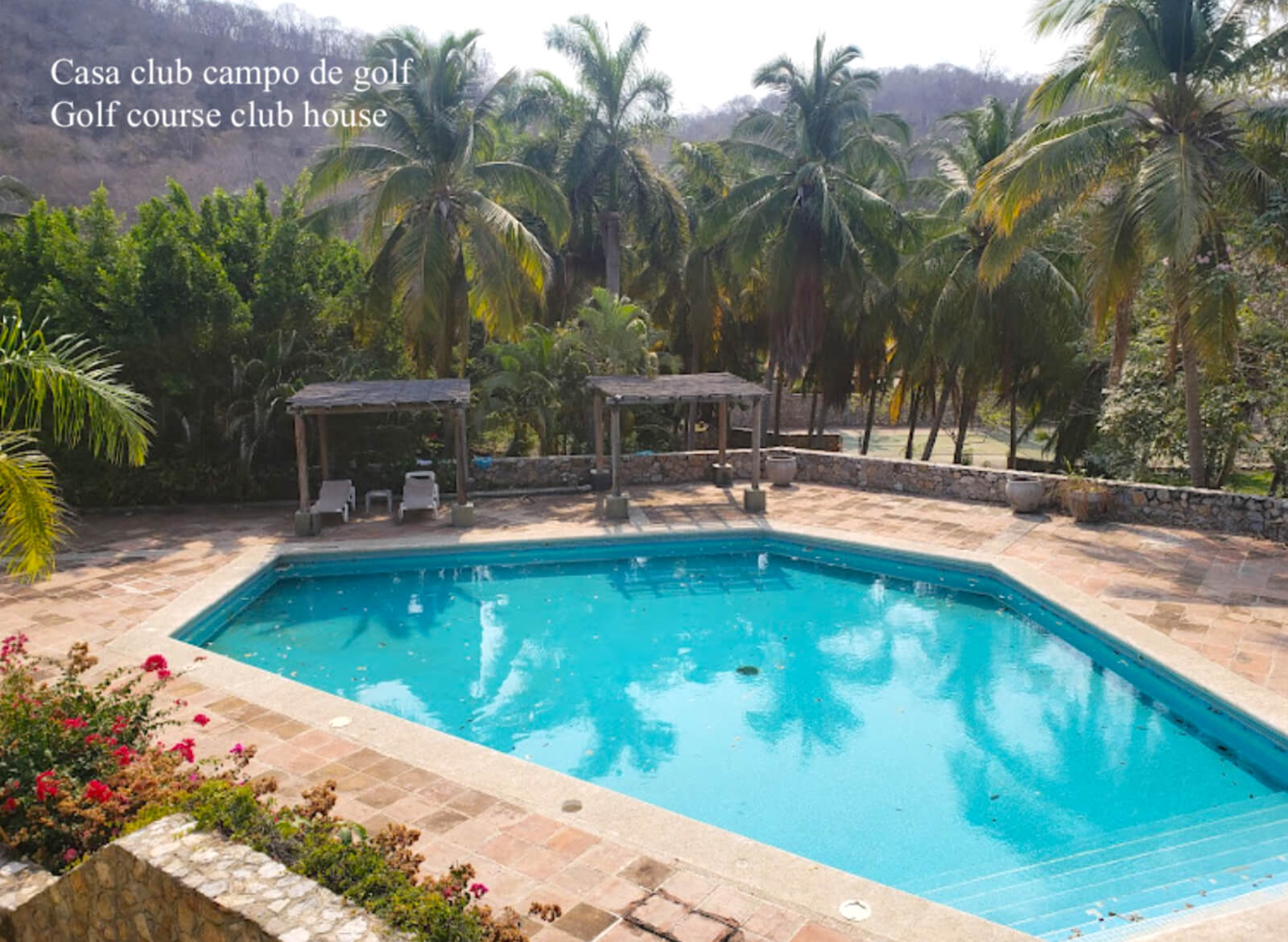 Condominium with private pool, mountain view for sale in Huatulco.