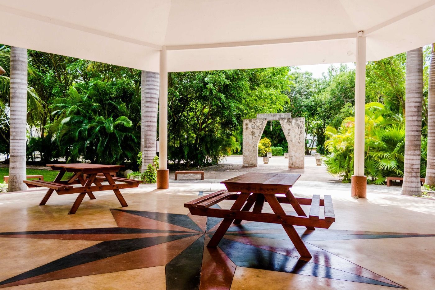 Condominio con terraza,en venta, Zona aeropuerto, Cancun.