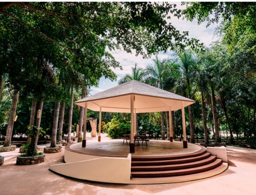 Condominio con terraza,en venta, Zona aeropuerto, Cancun.