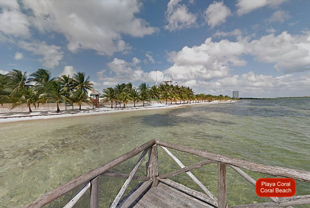 Condominio con terraza,en venta, Zona aeropuerto, Cancun.