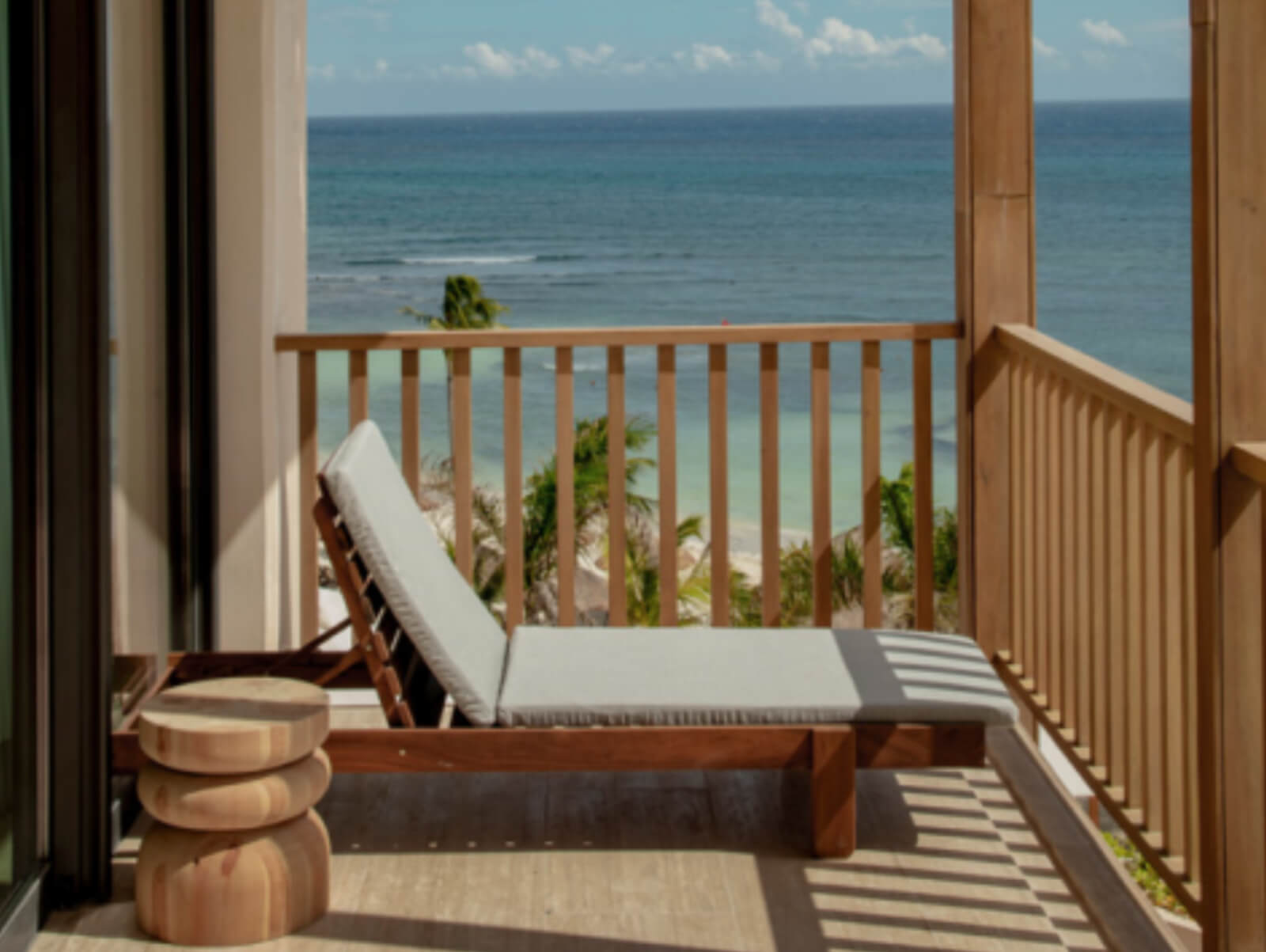 Condominium just steps from the beach for sale, downtown Playa del Carmen