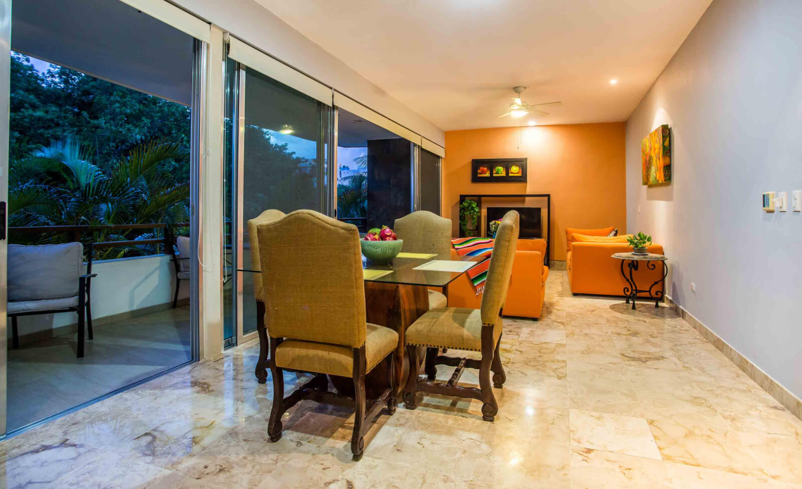 Condominium with garden, terrace, pool, sauna and jacuzzi, for sale, Playacar, Playa del Carmen.