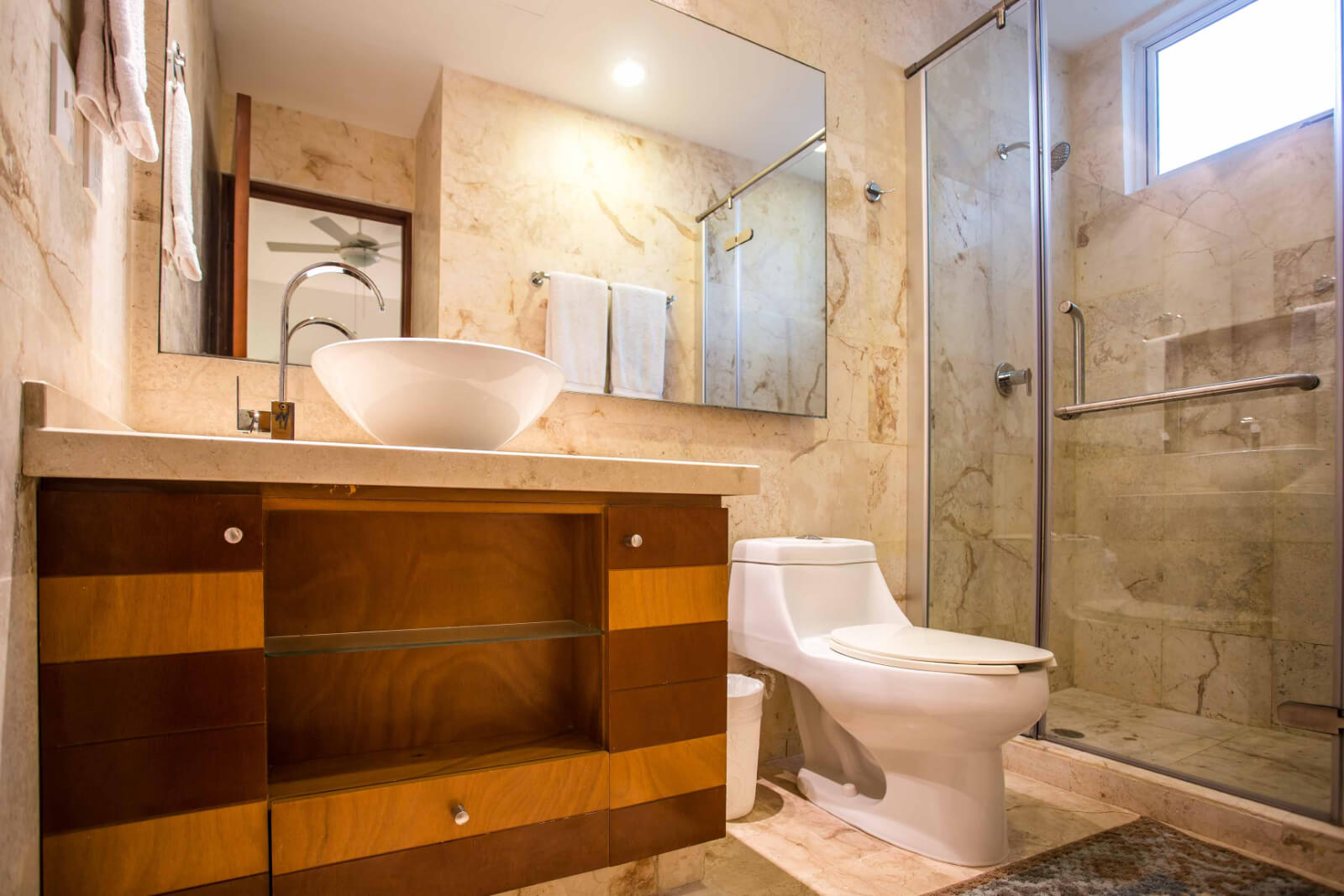 Condominium with garden, terrace, pool, sauna and jacuzzi, for sale, Playacar, Playa del Carmen.