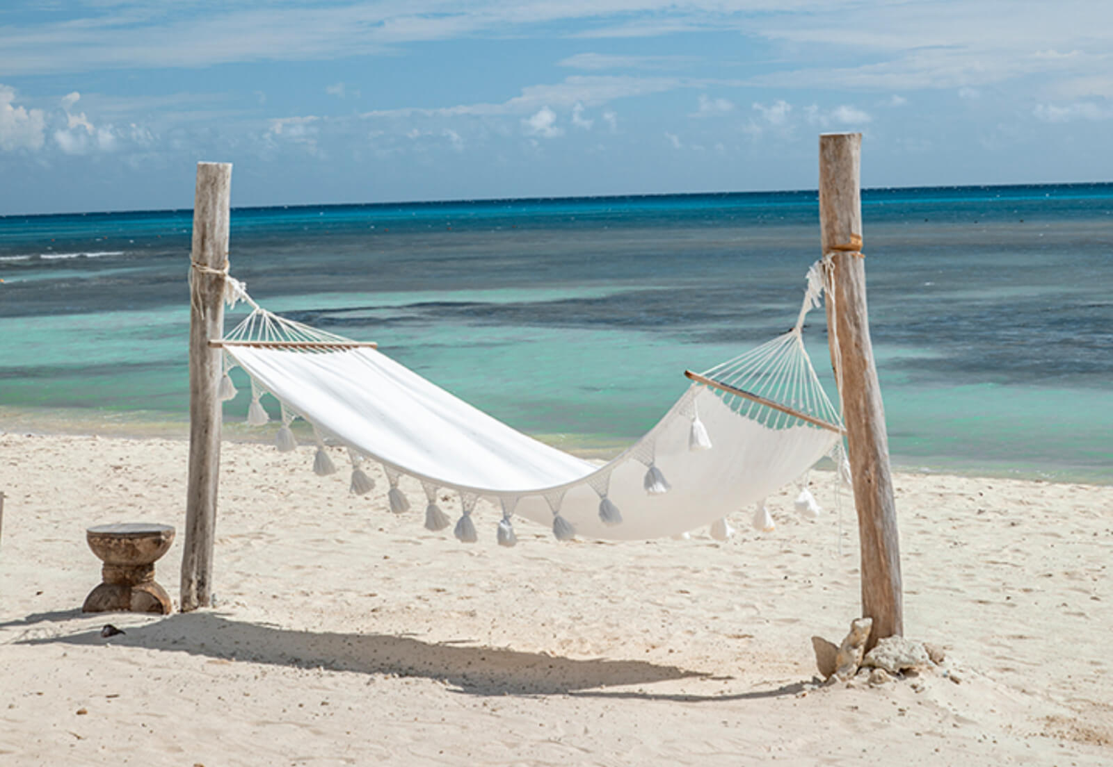 Two-story oceanfront penthouse with pool, pre-sale Playa del Carmen.