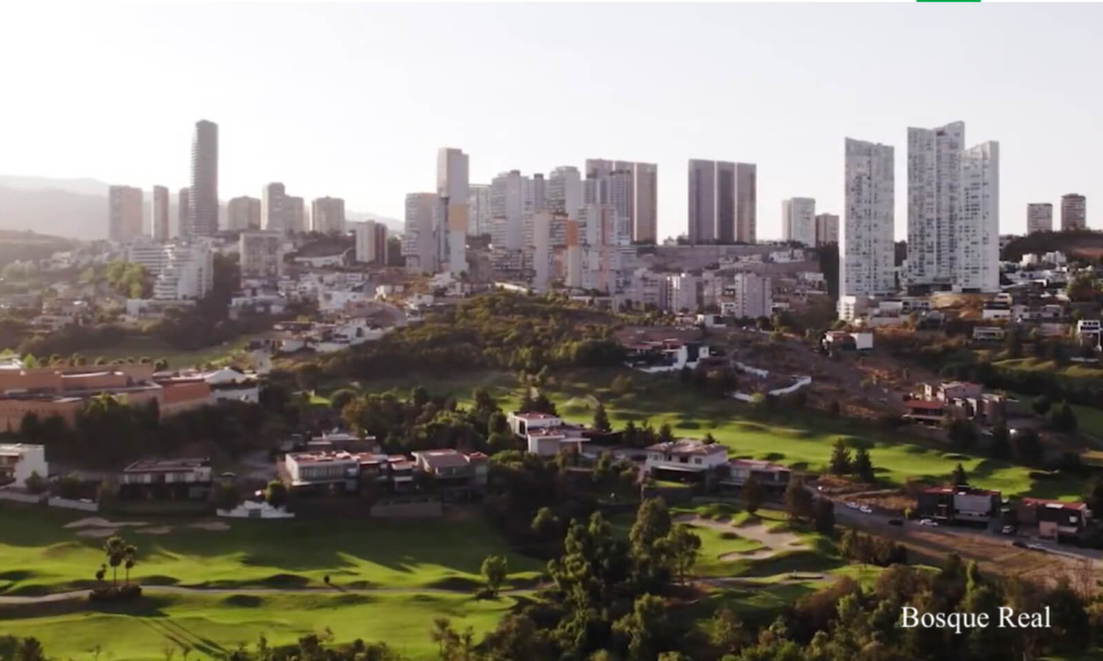 Luxurious apartment, pool, spa, gym, and more for sale in Interlomas