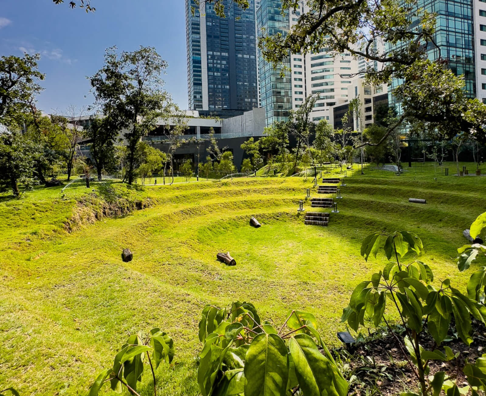 Condo with pool, jacuzzi, spa, pet friendly, pre-construction, for sale Interlomas.