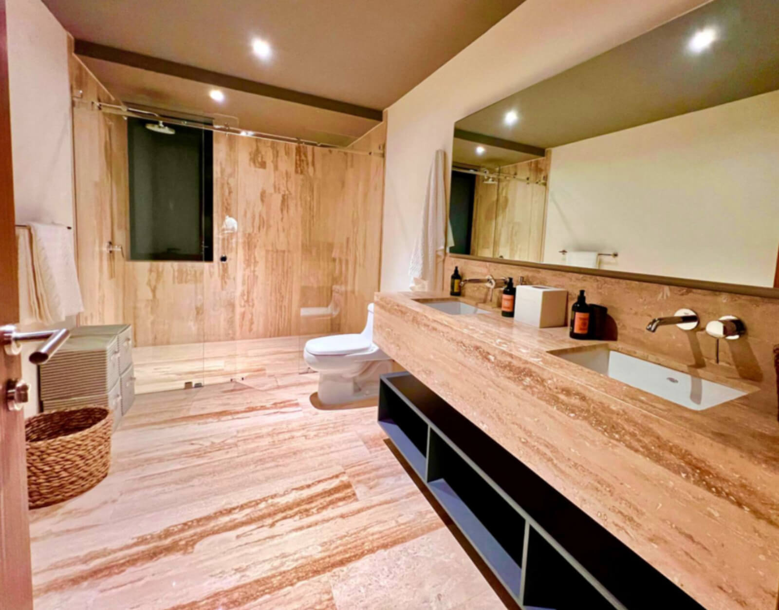 Condominio con alberca, Juegos Infantiles, en venta, Santa Fe, Ciudad de M&eacute;xico