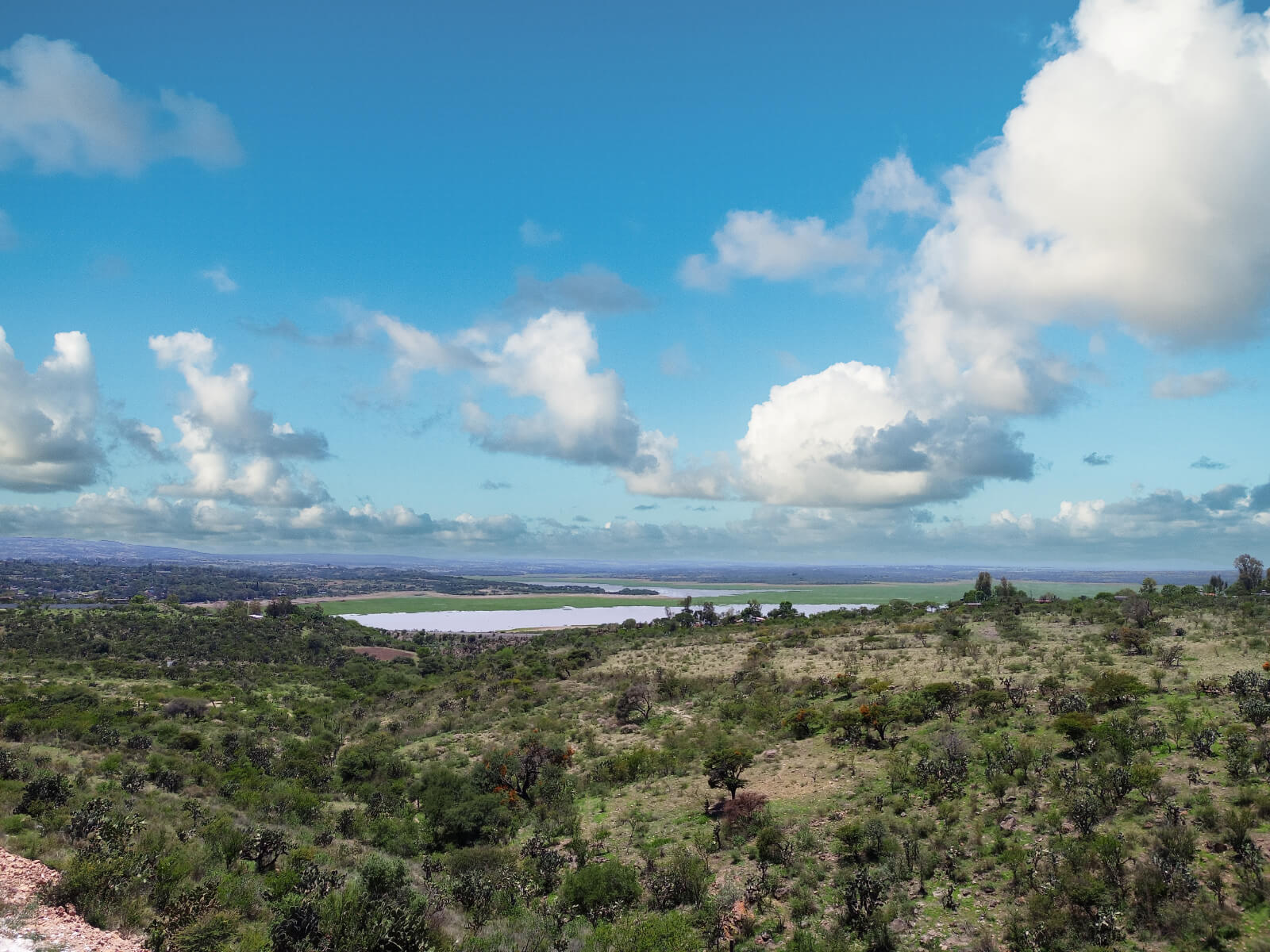 4 bedroom house community with golf course, clubhouse with pool, for sale, San Miguel de Allende.