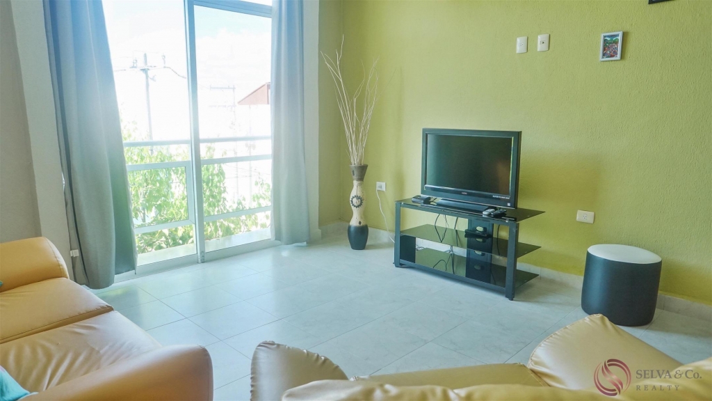 Incre&iacute;ble departamento con terraza privada y vista a la alberca &ndash; Ejido, Playa del Carmen