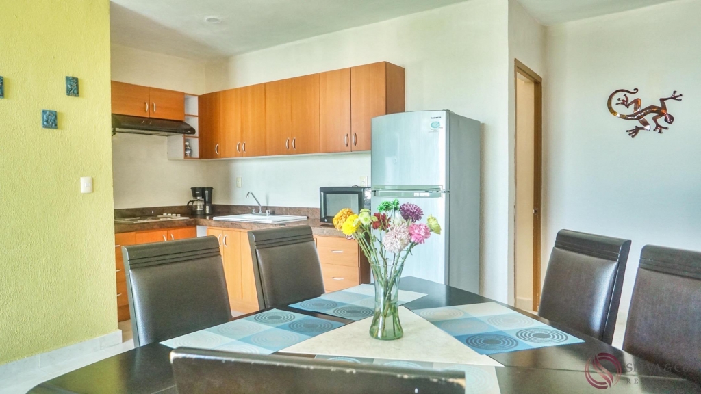 Incre&iacute;ble departamento con terraza privada y vista a la alberca &ndash; Ejido, Playa del Carmen