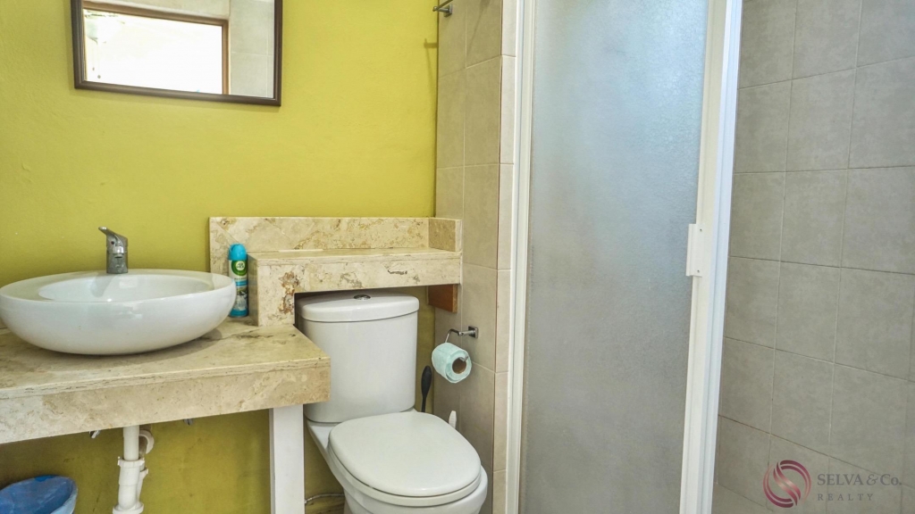 Incre&iacute;ble departamento con terraza privada y vista a la alberca &ndash; Ejido, Playa del Carmen