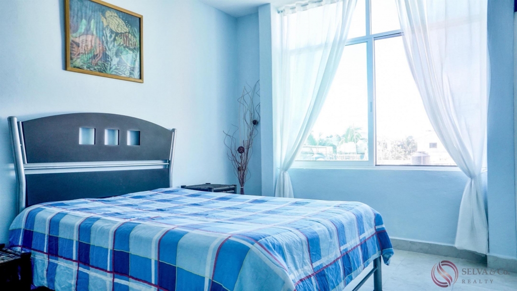Incre&iacute;ble departamento con terraza privada y vista a la alberca &ndash; Ejido, Playa del Carmen