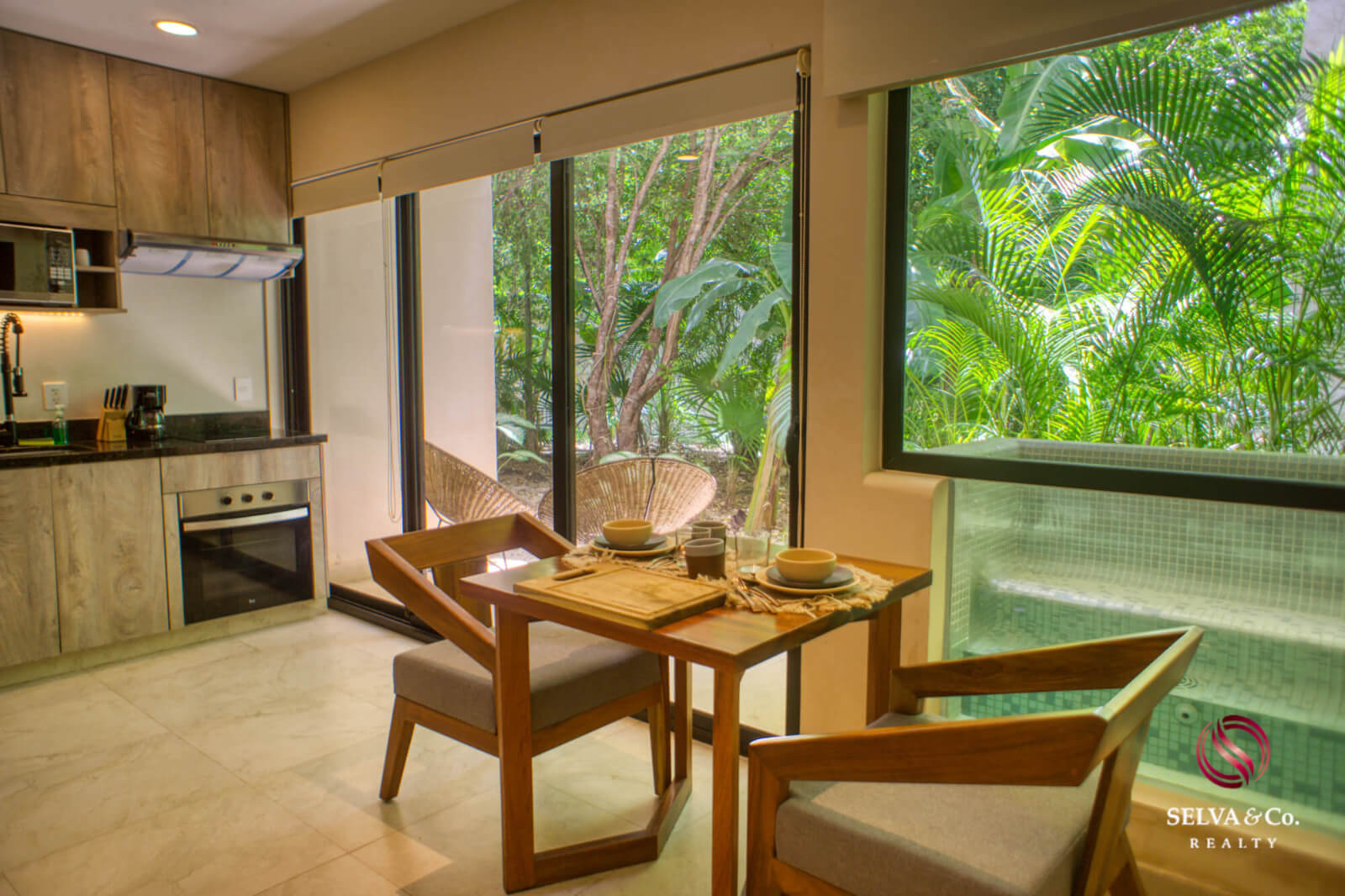 Studio with terrace, grill and private outdoor dining area, eco technology, electric bicycles, spa, 700 m2 of swimming pools