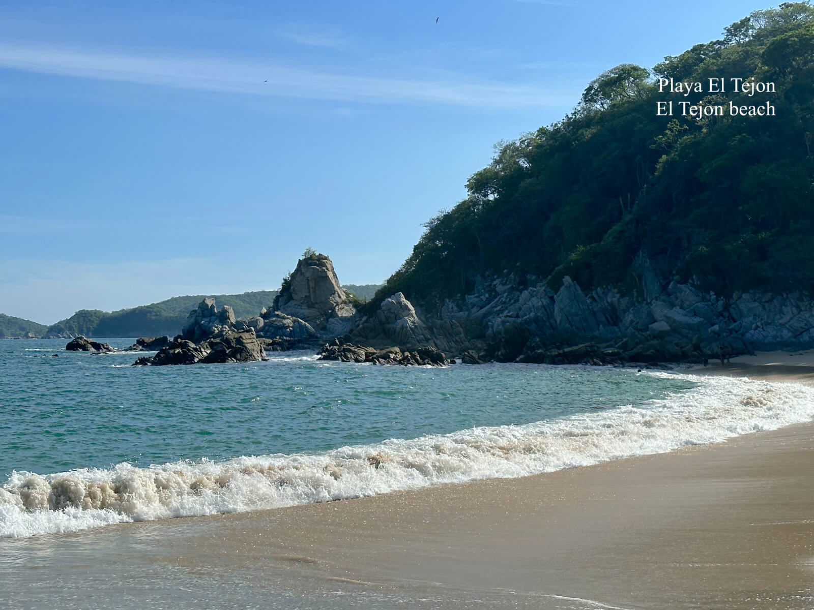 Apartment with terrace surrounded by natural reserve for sale, Playa &Oacute;rgano, Huatulco
