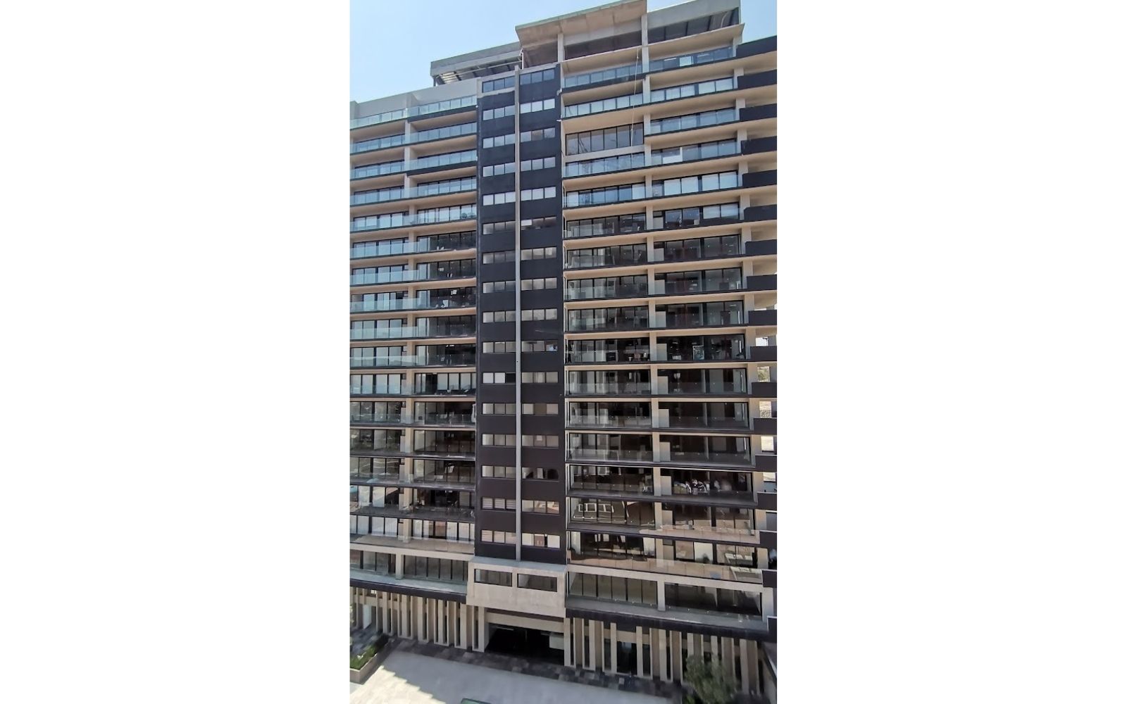 Condo with terrace and balcony, pool, jacuzzi for sale Interlomas Mexico City