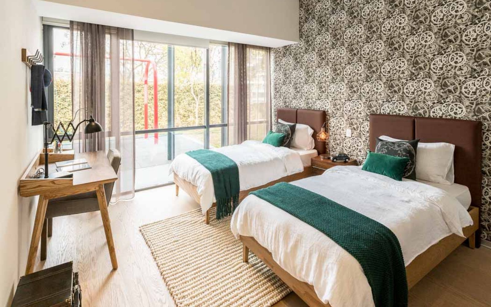 Condo with high ceilings for sale at Bosque Real, pet-friendly, indoor pool, spa, playground, Huixquilucan Mexico City