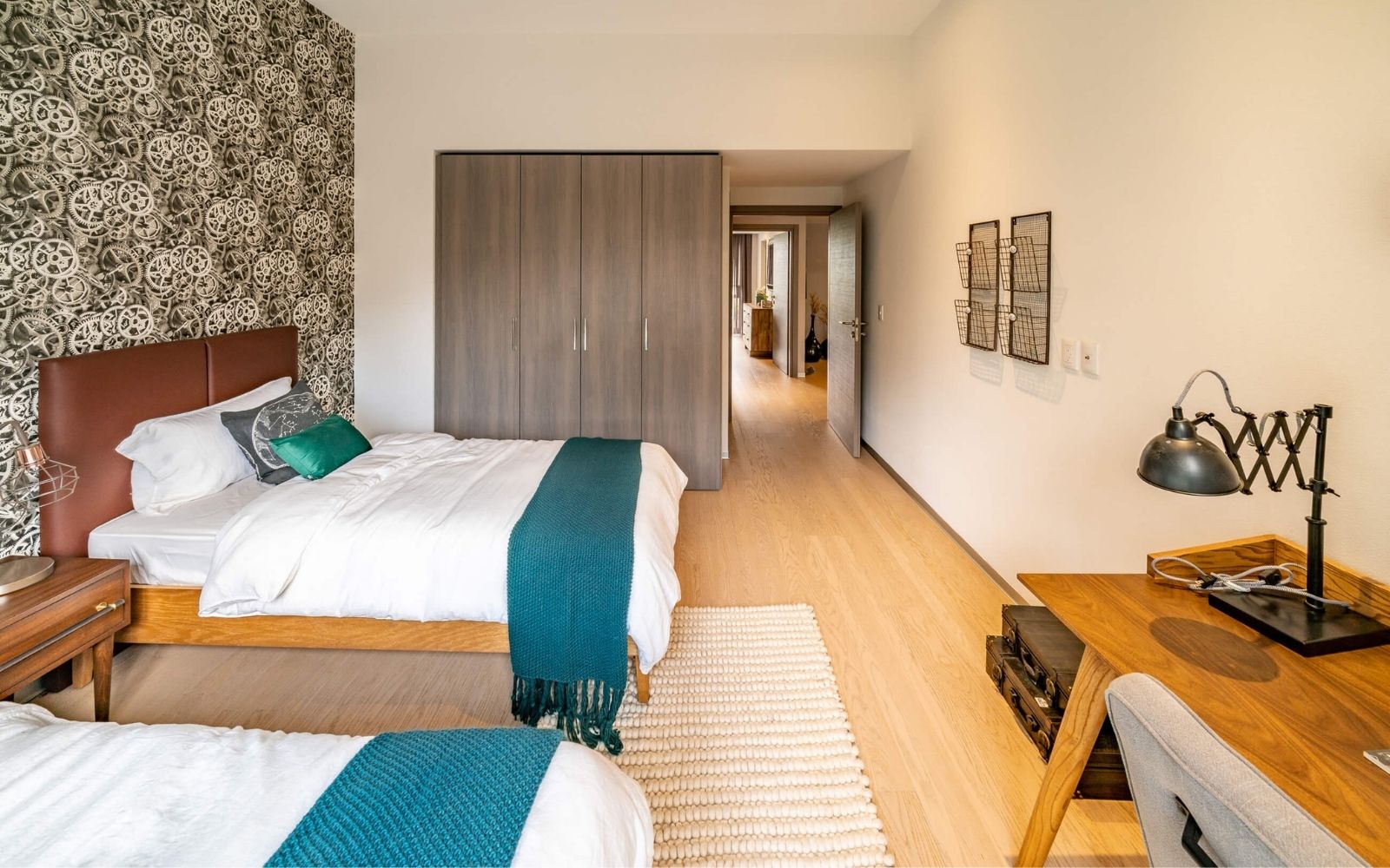 Condo with high ceilings for sale at Bosque Real, pet-friendly, indoor pool, spa, playground, Huixquilucan Mexico City