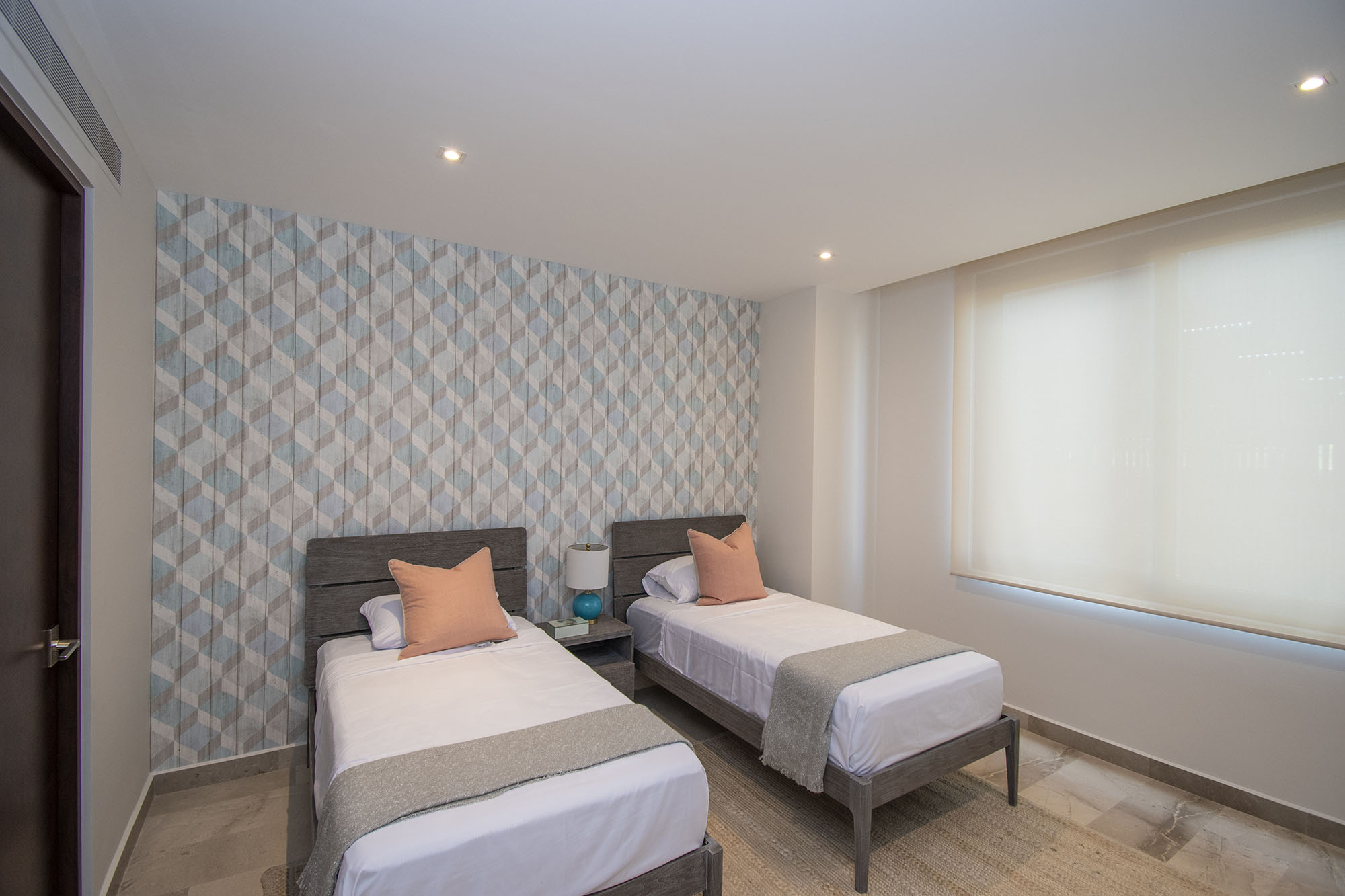 Departamento de 3 recamaras en edificio sustentable con vista al mar, campo de golf y reserva natural. Totalmente equipado y con amenidades