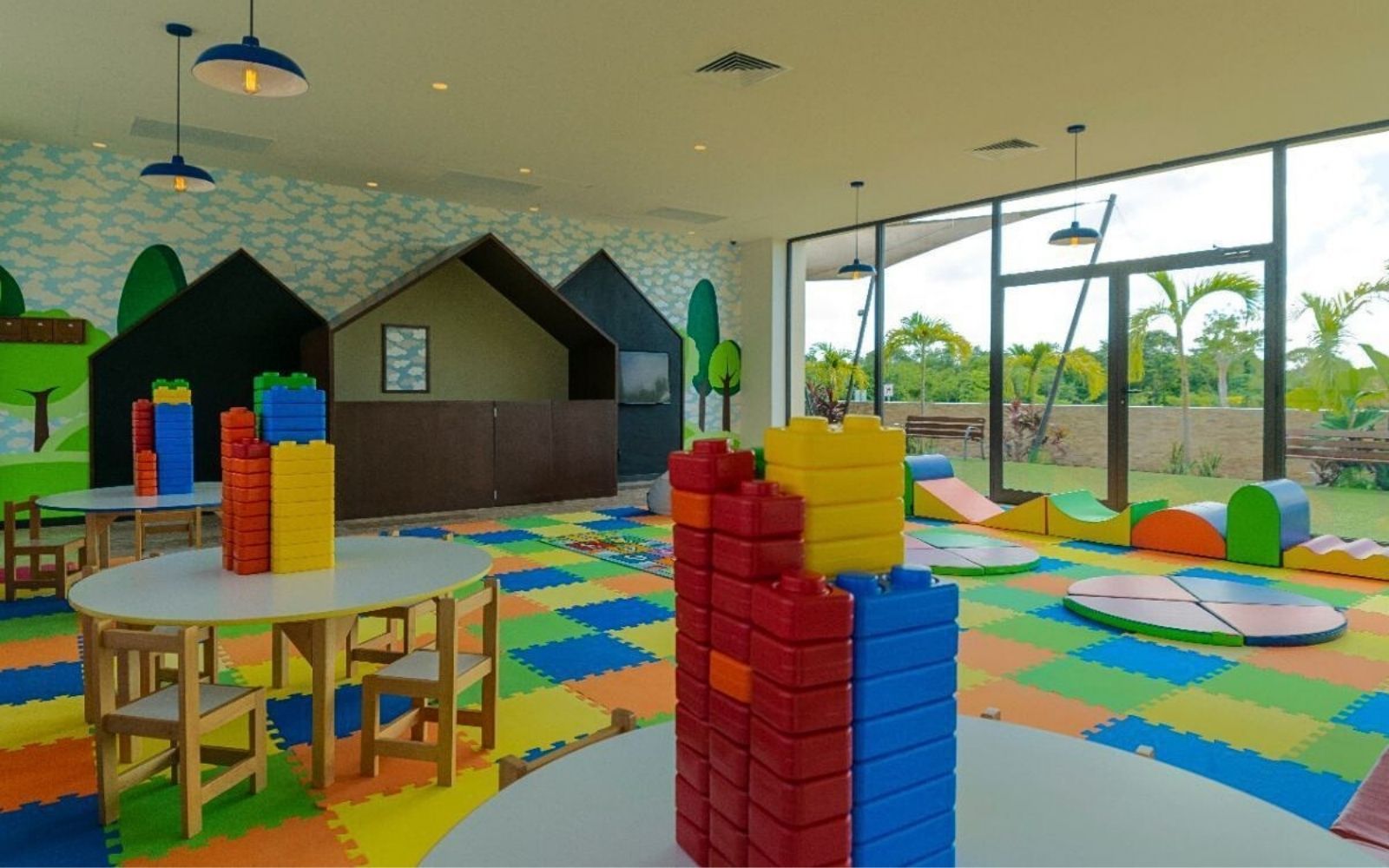 House with Covered Terrace and Private Pool for Sale in Temoz&oacute;n Norte, M&eacute;rida