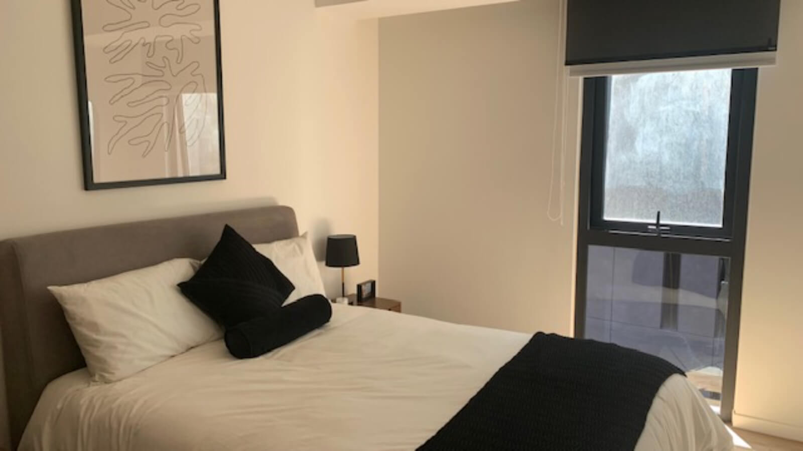 204 m2 condo with high ceilings, in Bosque Real, pet-friendly, covered pool, spa, playground, Huixquilucan Mexico City