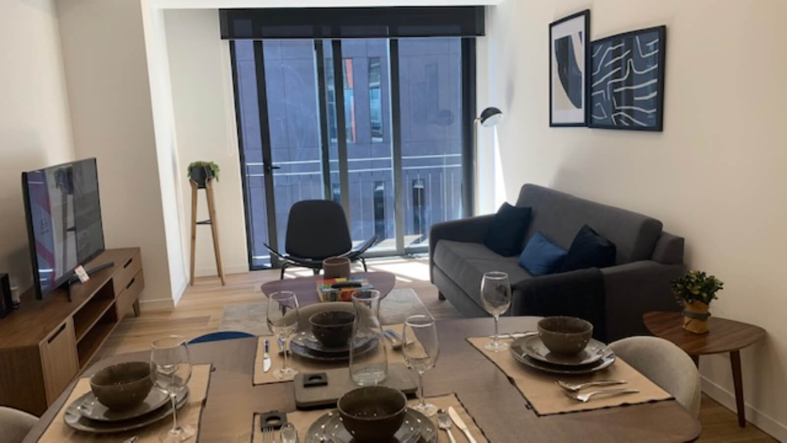 204 m2 condo with high ceilings, in Bosque Real, pet-friendly, covered pool, spa, playground, Huixquilucan Mexico City