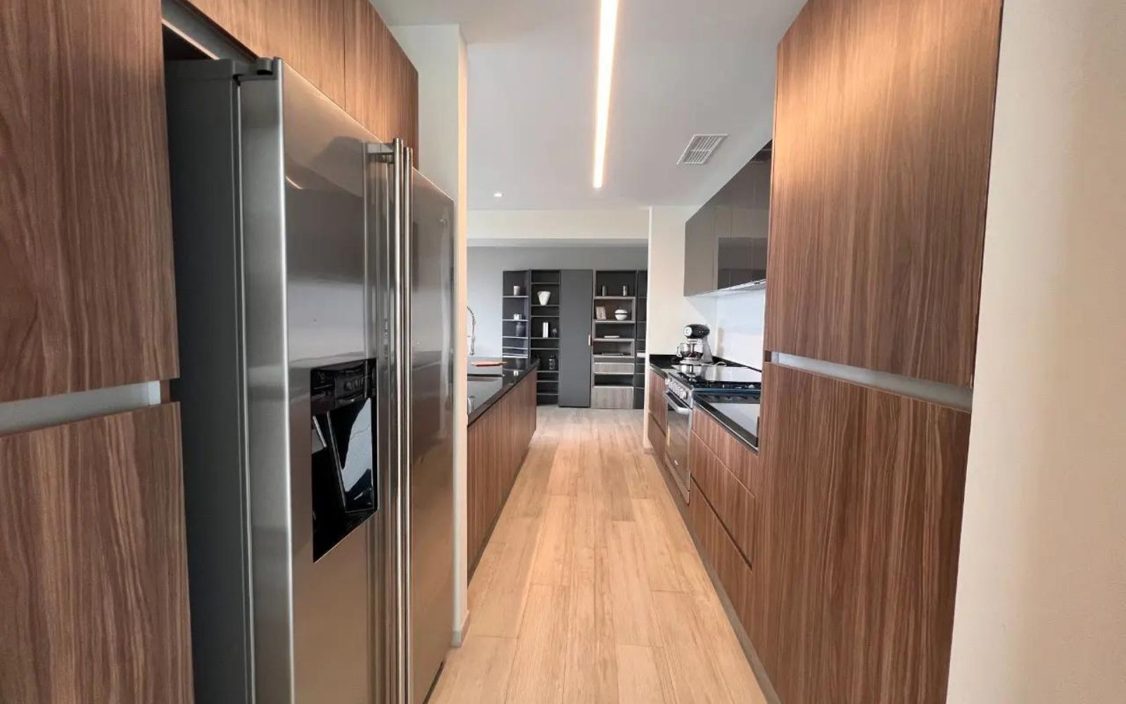 Condominio con terraza y gran balc&oacute;n, spa, jacuzzi, alberca en Interlomas CDMX.