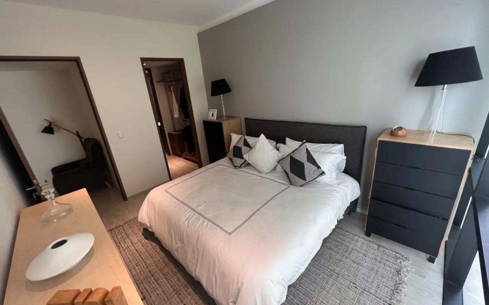 Condominio con terraza y gran balc&oacute;n, spa, jacuzzi, alberca en Interlomas CDMX.