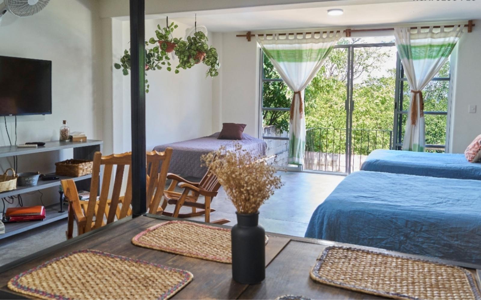 Casa Vista al mar, acceso a la playa, terreno:1,648 m2, Residencial Conejos venta